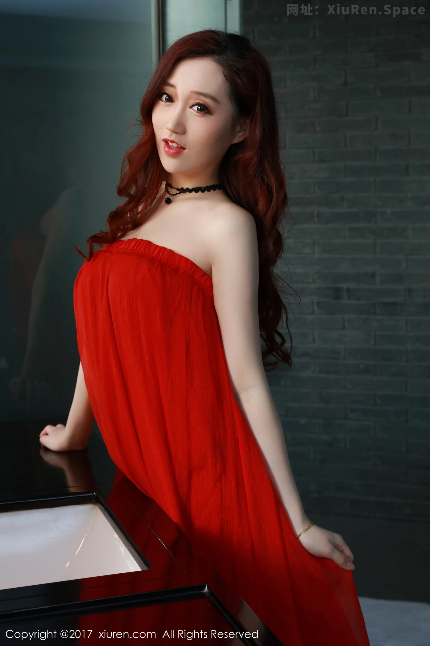 图片[3]-[XiuRen秀人网]VOL.681 嫩模叶梦轩居家黑色蕾丝内衣秀傲人美胸白嫩翘臀诱惑写真50P-秀人网官方网站